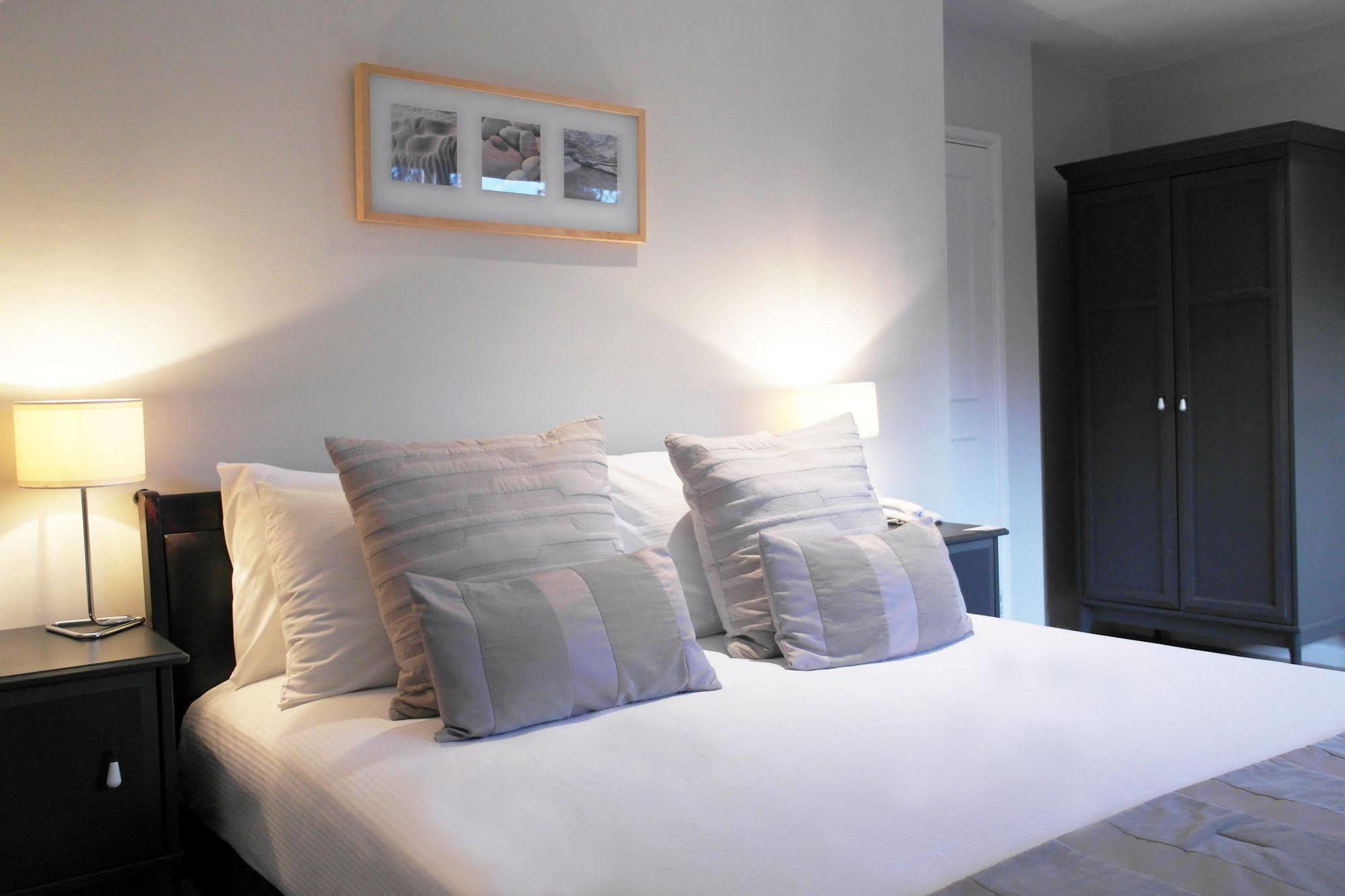 The Westwood Hotel Oxford Eksteriør bilde