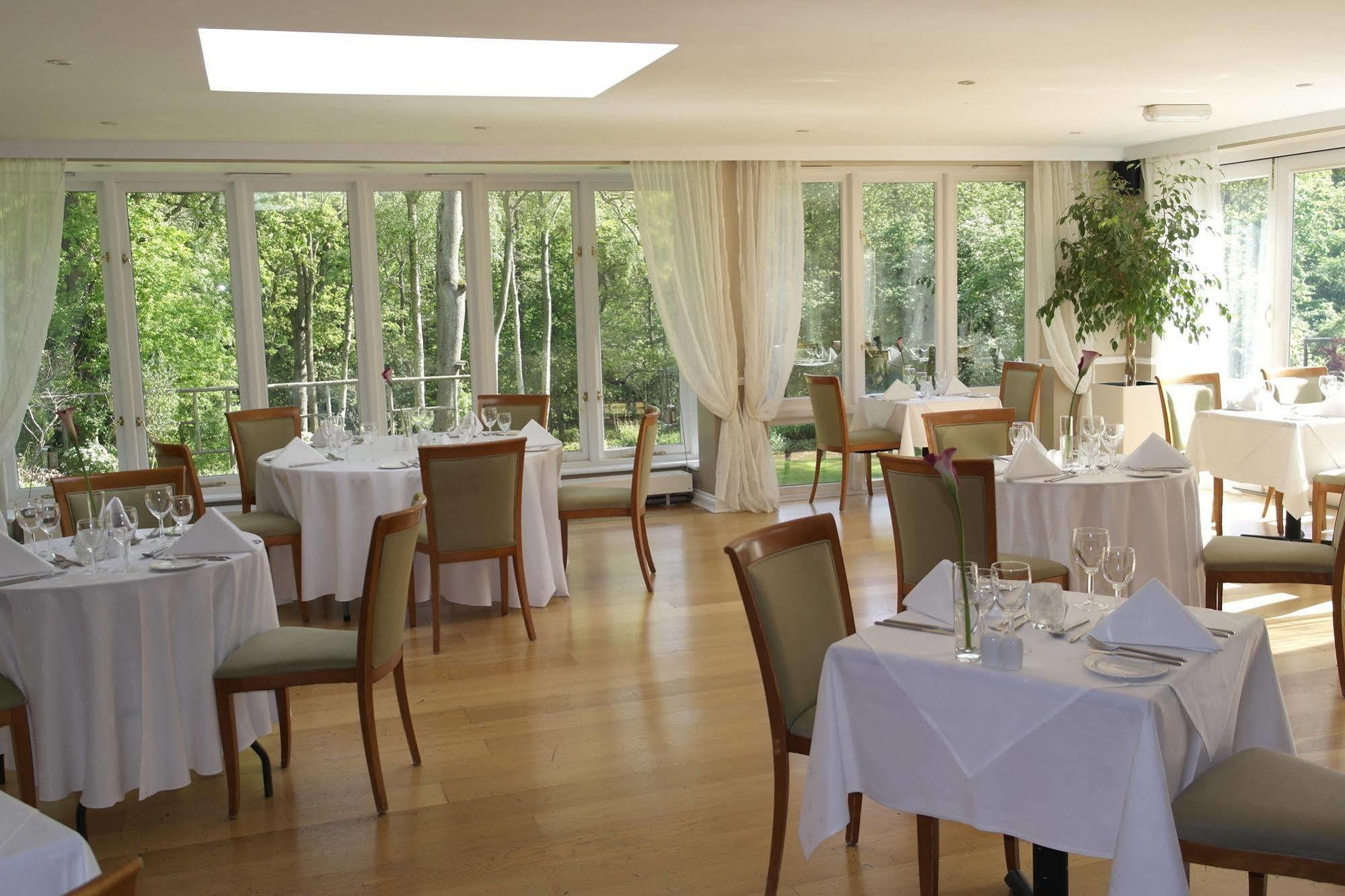 The Westwood Hotel Oxford Eksteriør bilde