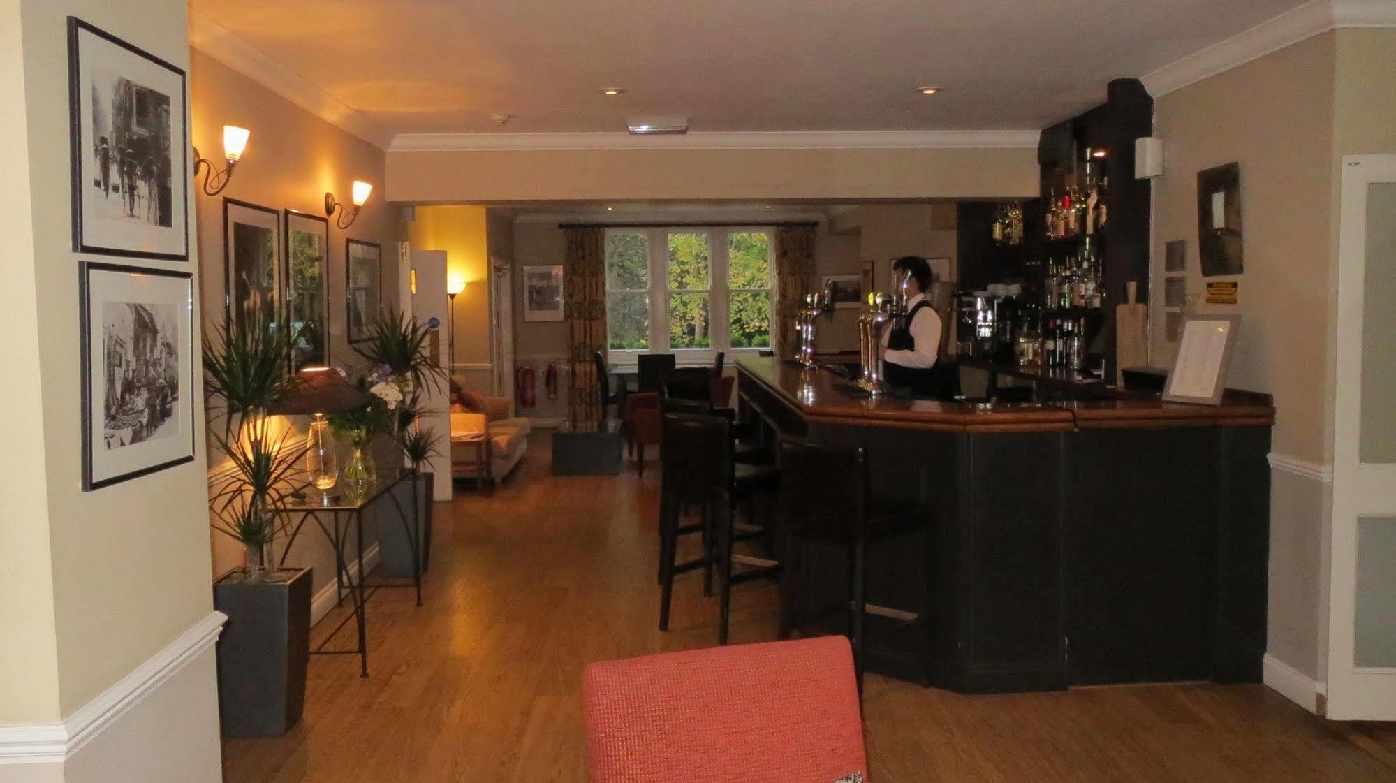 The Westwood Hotel Oxford Eksteriør bilde